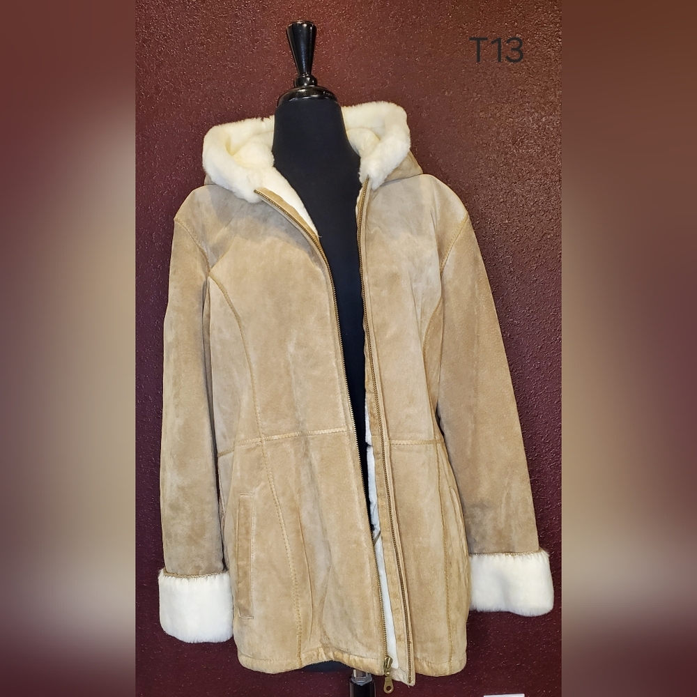 Women's Tan Leather Coat